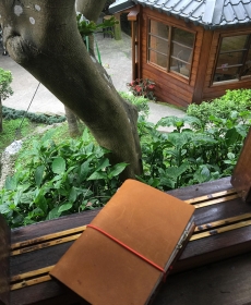 碧瑤山莊
