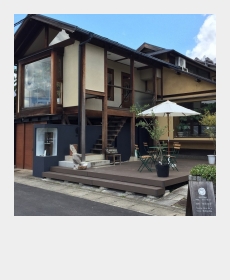 うつわを選んで楽しむカフェ