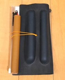 万年筆を安全に持ち歩き出来る工夫