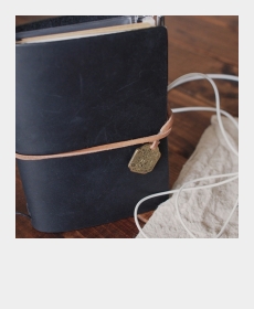 TRAVELER&#039;S notebook with music